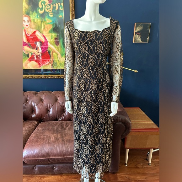 SOLDSOLDSOLD Vintage lace formal dress - Picture 2 of 8